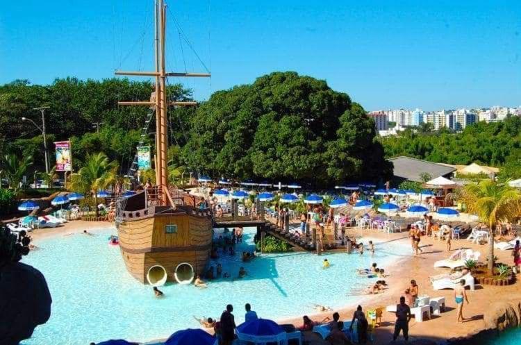 Piazza diRoma Acqua Park, Requinte e Diversão Caldas Novas Exterior foto